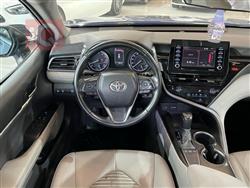 تۆیۆتا کامری